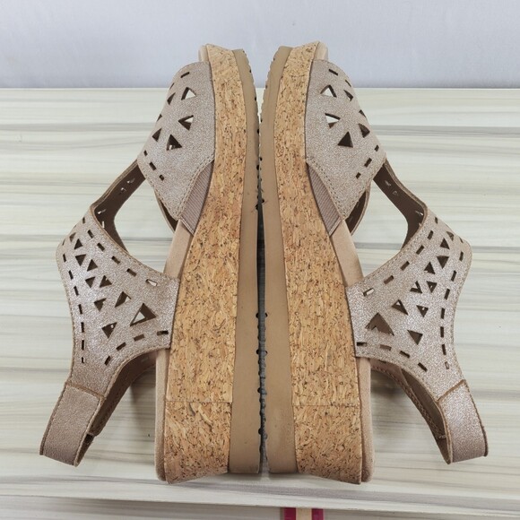 Earth Buran Rosa 8.5 Ecru Leather Wedge Sandal T Strap Ankle Cork Cut Out - Picture 12 of 13